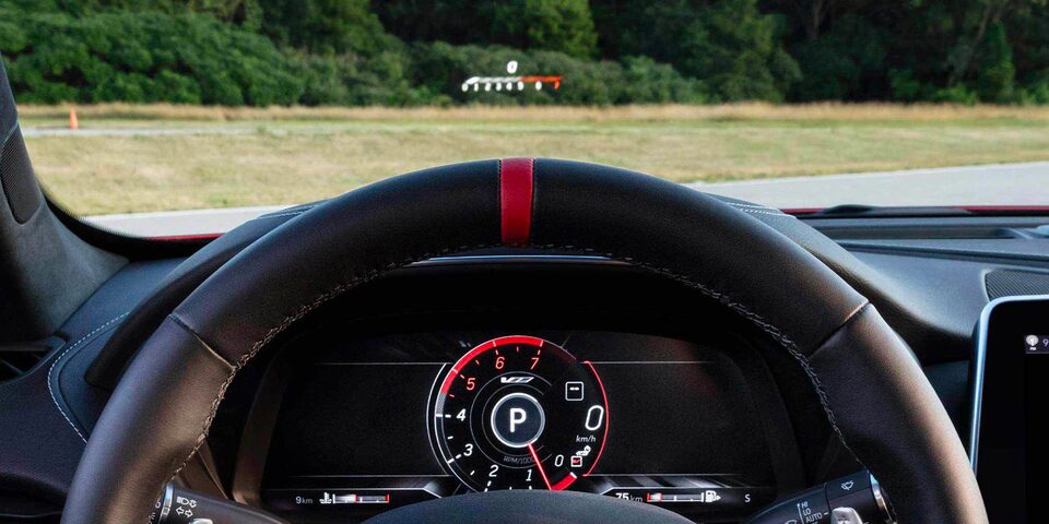 CT5-V head-up display