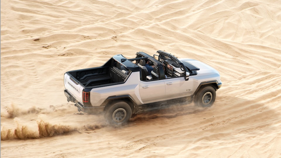 2025-hummer-ev-infinity-roof