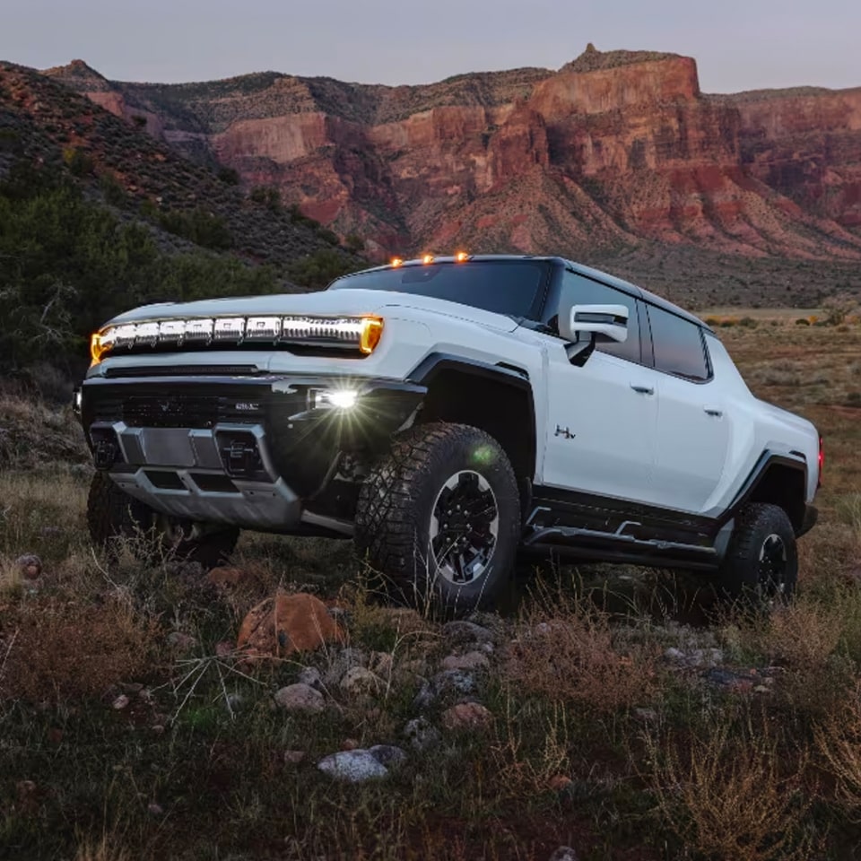 GMC HUMMER EV | Electric Pickup Truck