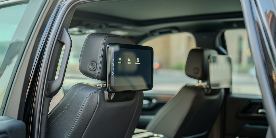 rear-seat-media-system